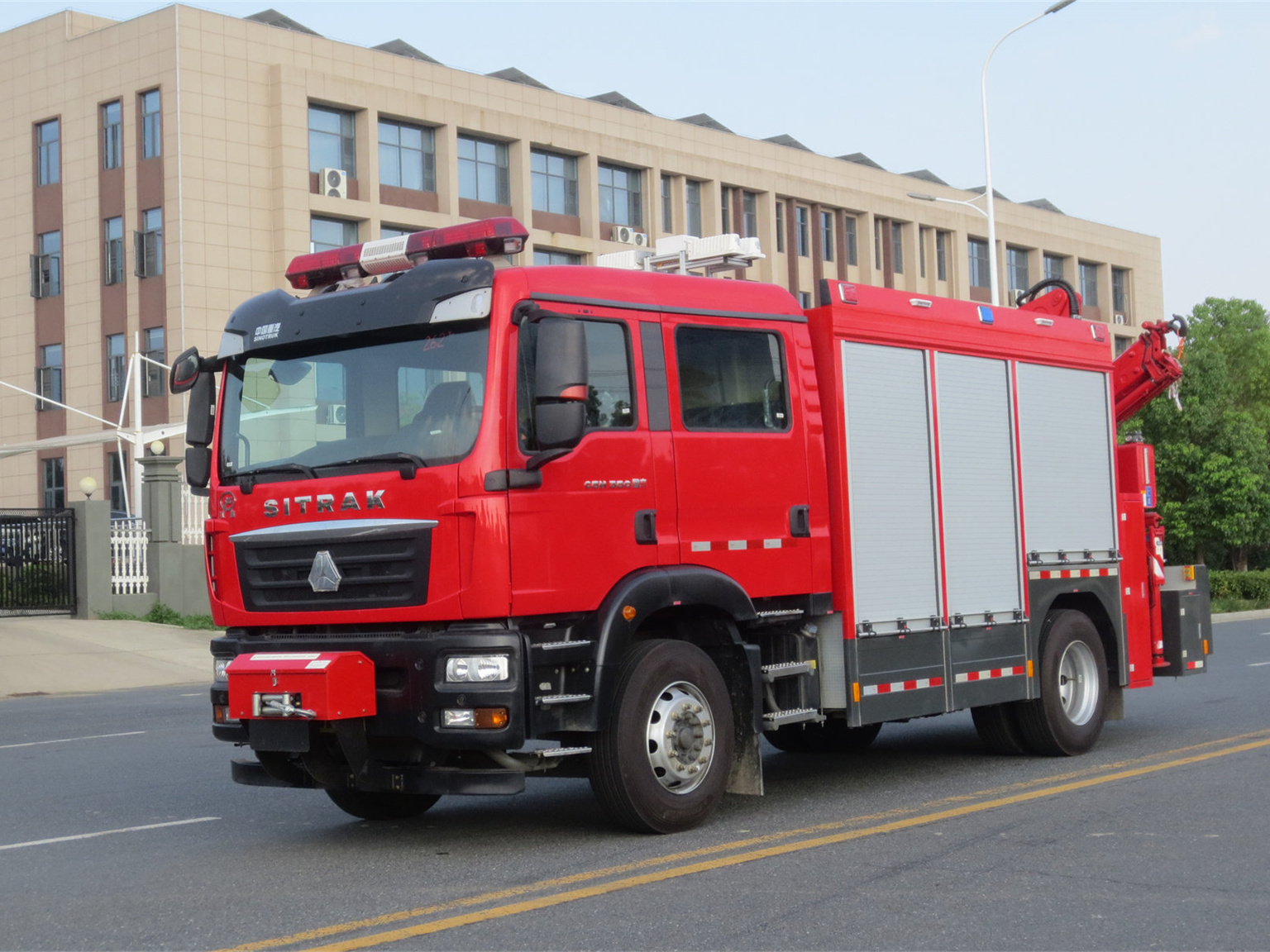 汕德卡單橋搶險(xiǎn)救援車